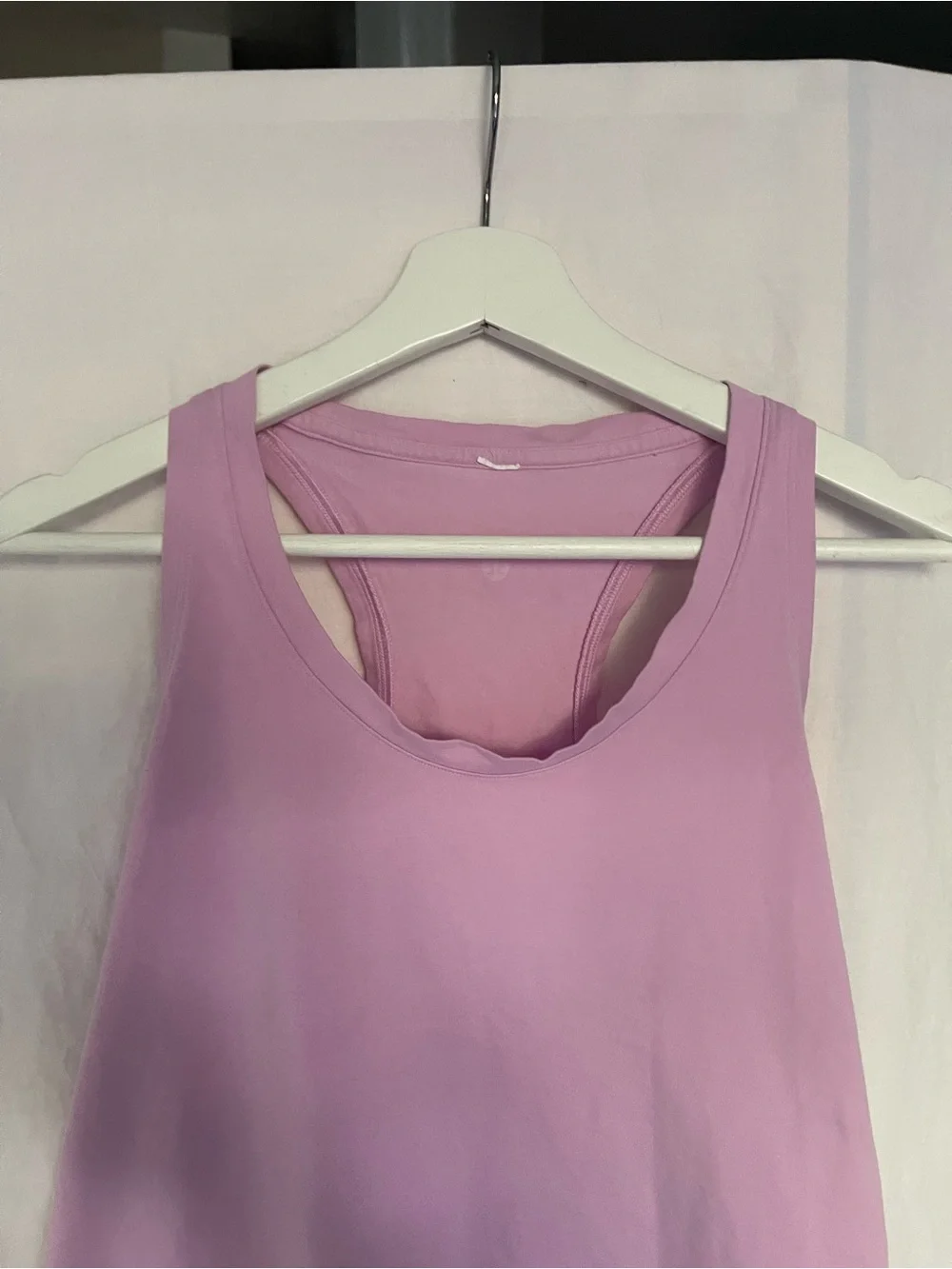 Lululemon Athletic Tank Top Lavender Size S yoga workout gym activewear Barbie